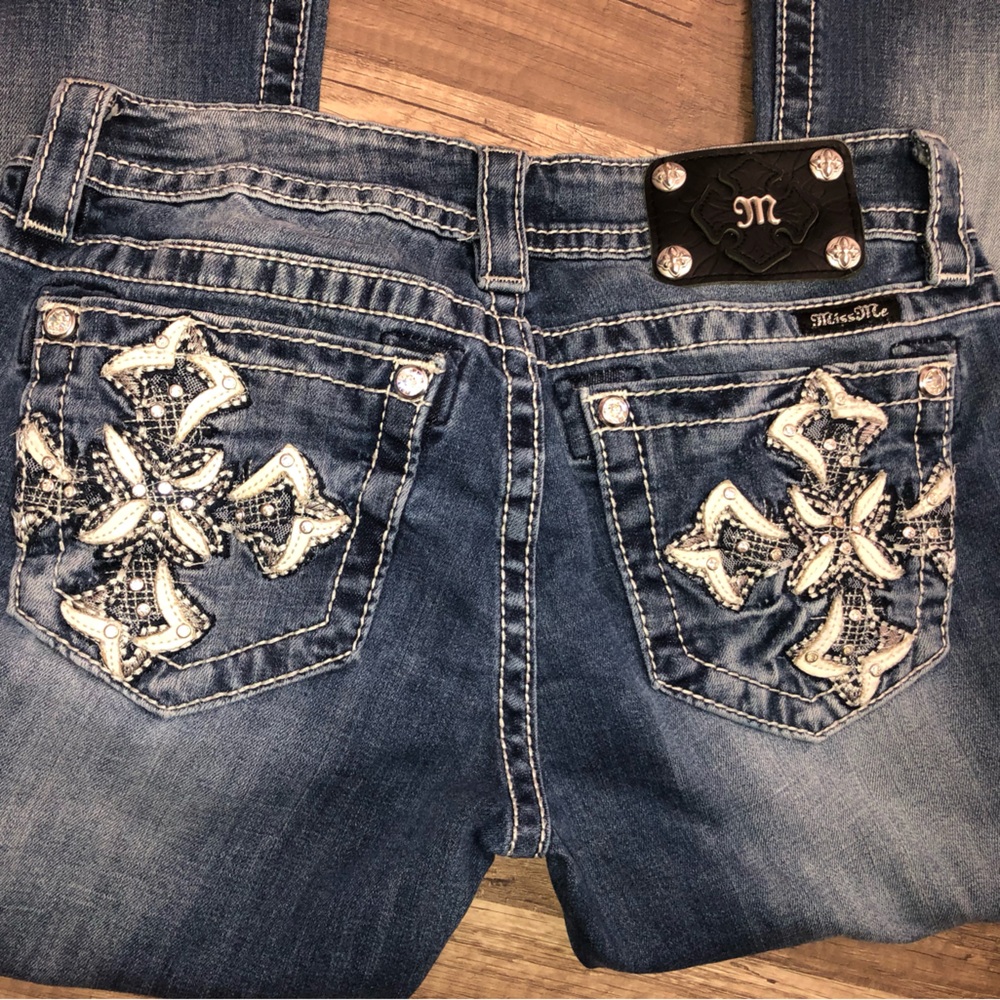 MissMeStylish Blue eyes Embellished Women's Jeans
